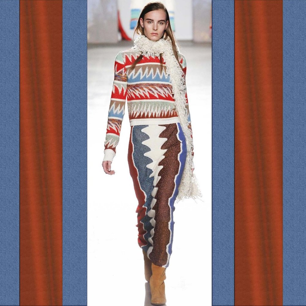 NWT size US 12/46 Euro Missoni Fall/Winter 2017 Collection Sweater DRESS